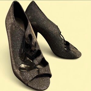Elegant Black Glitter Women's Shoes